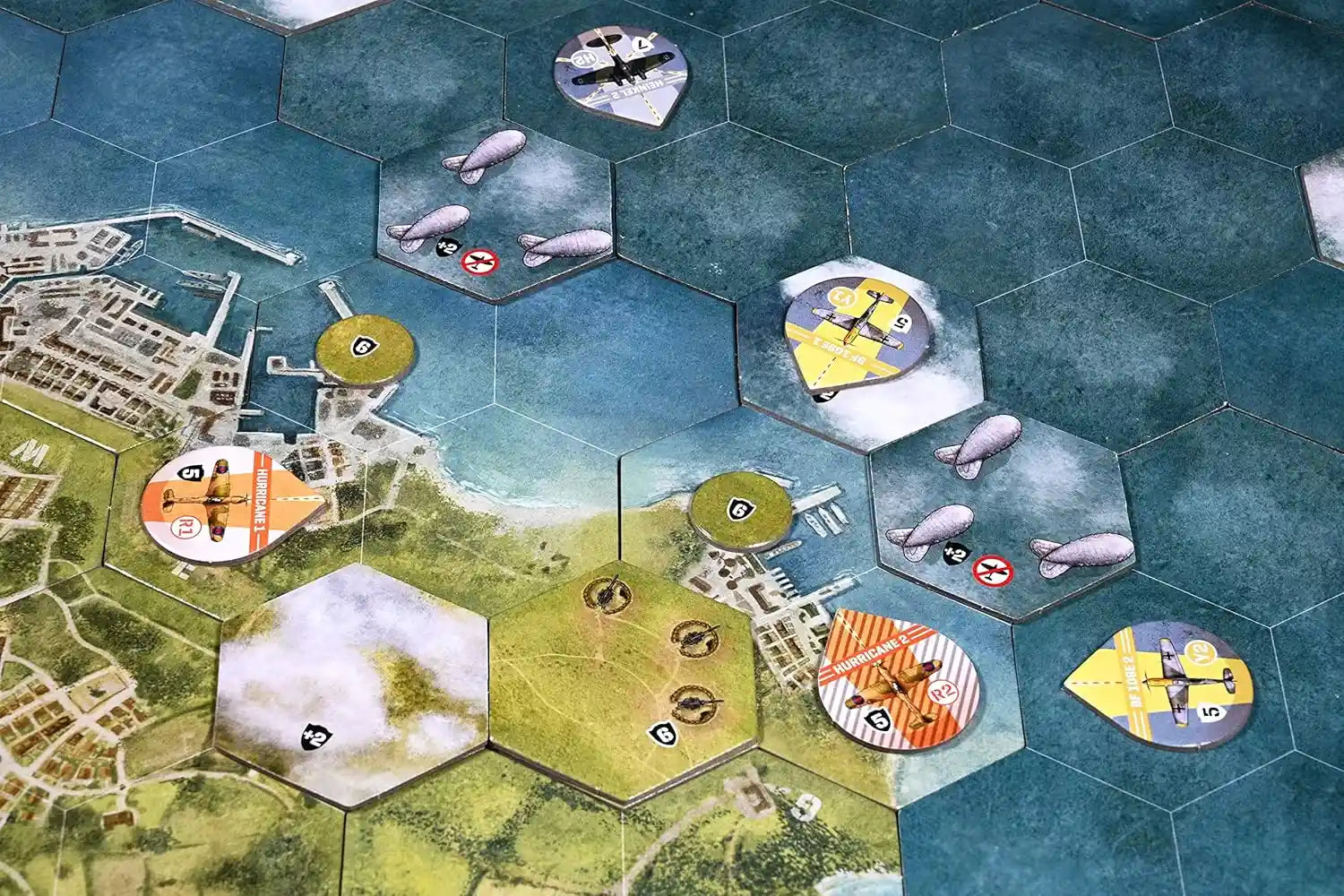 Undaunted: Battle of Britain (İngilizce)