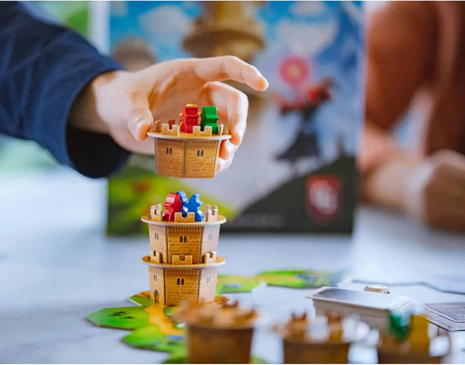 Wandering Towers (İngilizce / Dil Bağımsız)